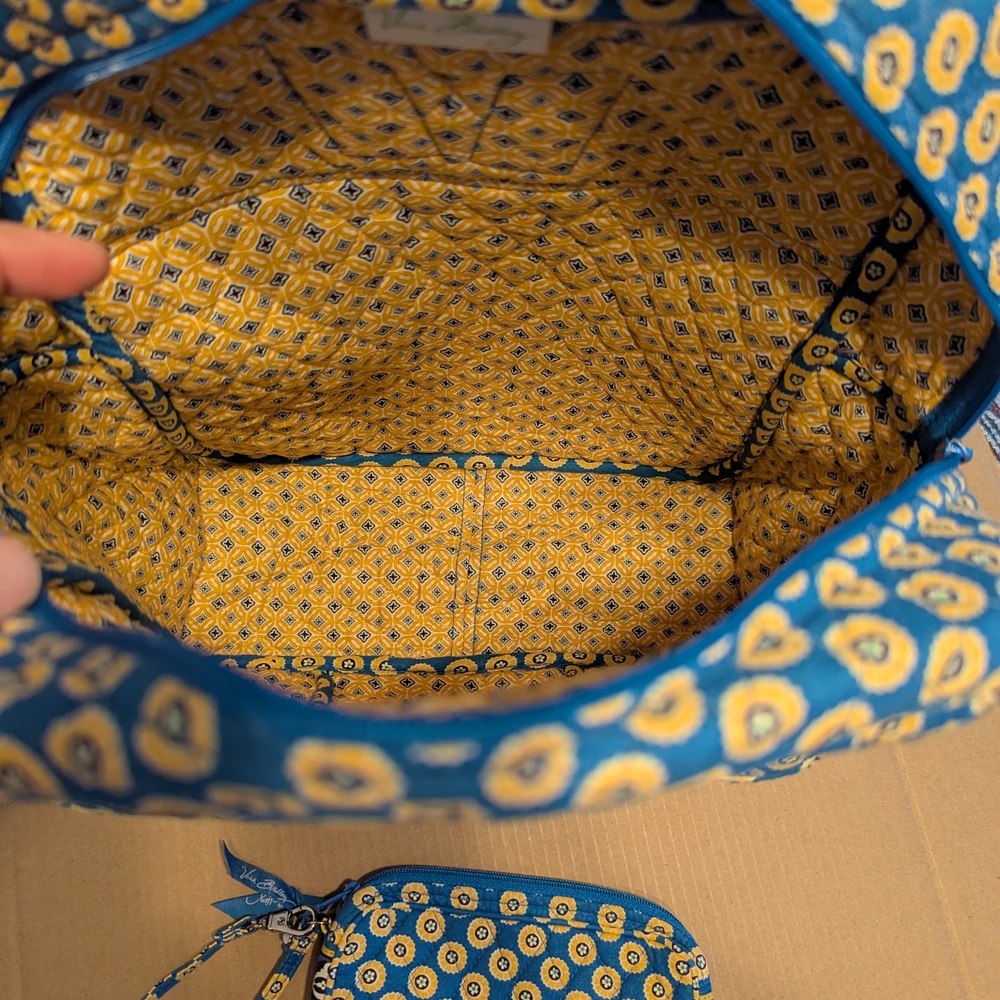 Vera Bradley Blue and Yellow Patterned Bag - Picture 6 of 7